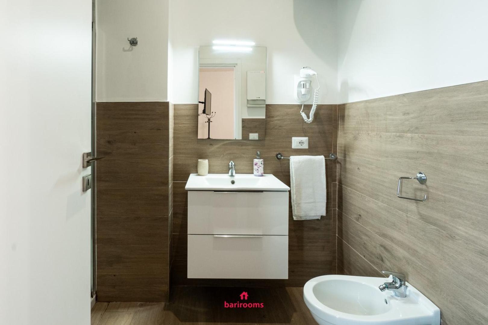 Barirooms - Melo Suites 外观 照片